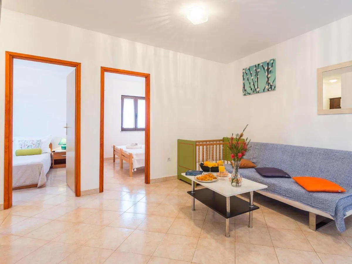 Apartment Tireli - Prc143 By Interhome Porec