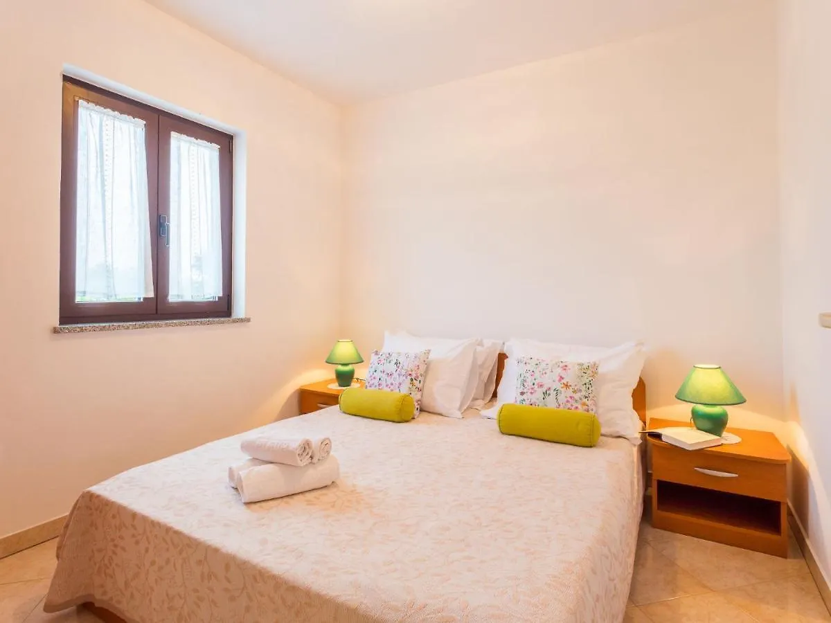 Apartment Tireli - Prc143 By Interhome Poreč